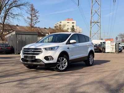 Gebraucht Ford Kuga Titanium 242 PS (177 kW) 2018 Weiß SUV