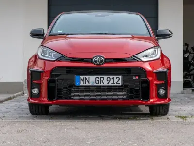 Gebraucht Toyota Yaris Edition 261 PS (191 kW) 2024 Rot Kleinwagen