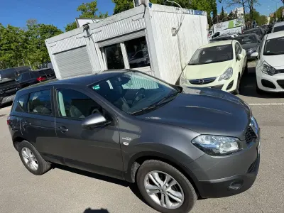 Gebraucht Nissan Qashqai 360º 131 PS (96 kW) 2013 Grau SUV