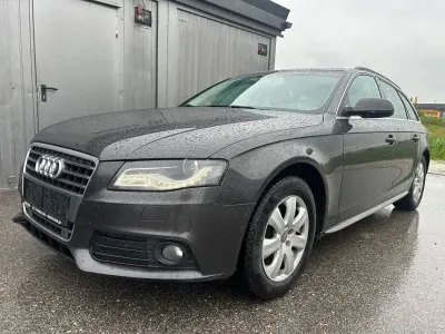 Gebraucht Audi A4 Attraction 120 PS (88 kW) 2011 Grau Kombi