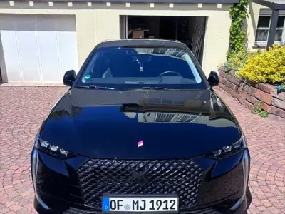 Gebraucht DS Automobiles DS4 Performance Line Plus 131 PS (96 kW) 2023 Schwarz SUV