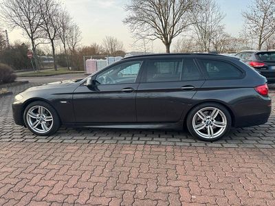 Gebraucht BMW 530 272 PS (200 kW) 2012 Grau Kombi