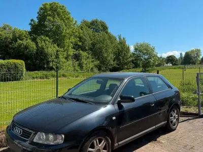 Gebraucht Audi A3 131 PS (96 kW) 2002 Schwarz Kleinwagen