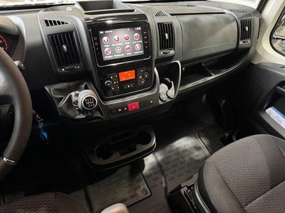 Gebraucht Peugeot Boxer 165 PS (121 kW) 2025 Schwarz Van