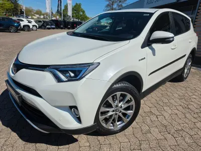 Second-hand Toyota RAV4 Hybrid Plus 197 CP (144 kW) 2016 Alb SUV
