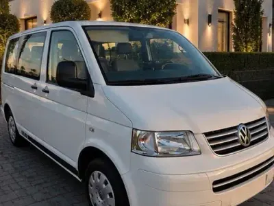 Gebraucht VW Caravelle 84 PS (61 kW) 2008 Weiß Van