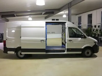 Używany VW Crafter 140 KM (102 kW) 2023 Biały Van