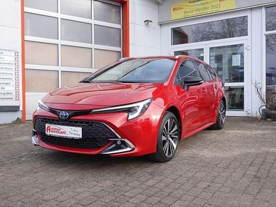 Rot Gebraucht 2025 Toyota Corolla Kombi | 27.900 € (Guter Preis)