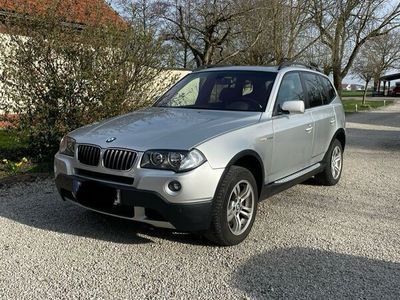 gebraucht BMW X3 2.0d / Navi / Scheckheft / 4x4 / Panorama