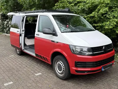 Gebraucht VW T6 140 PS (102 kW) 2015 Rot Van