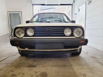 Weiß Gebraucht 1990 VW Golf II Kleinwagen | 5.555 €