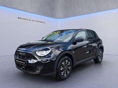 Gebraucht Fiat 600 136 PS (100 kW) 2025 Schwarz Limousine