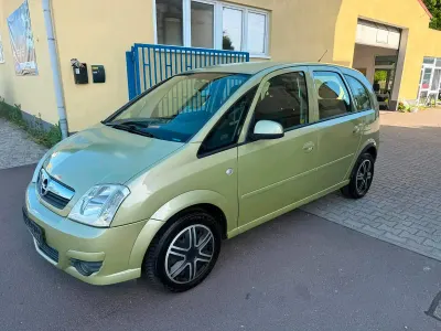 Gebraucht Opel Meriva 86 PS (63 kW) 2006 Grün Van / Kleinbus