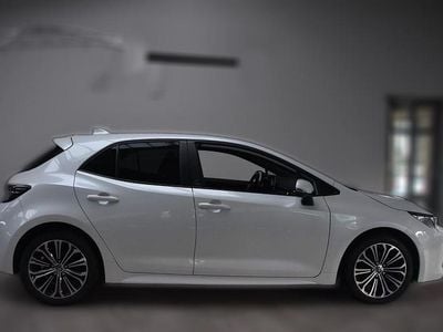 Gebraucht Toyota Corolla Hybrid Team 122 PS (89 kW) 2022 Weiß metallic