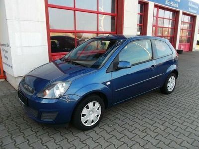 gebraucht Ford Fiesta 1.3 Style erst 33 TKM Klima beh.Frontsche