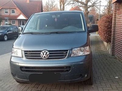 Gebraucht VW T5 131 PS (96 kW) 2007 Grün Van