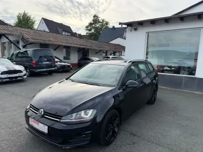Gebraucht VW Golf VII Comfortline 122 PS (89 kW) 2014 Blau Kombi