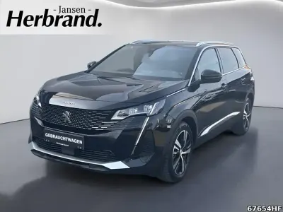 Gebraucht Peugeot 5008 136 PS (100 kW) 2024 Lackierung schwarz perla nera/ SUV