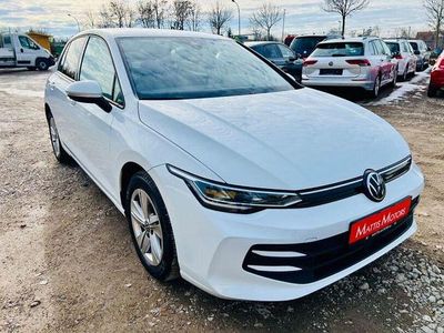 Usata VW Golf VIII Life 150 CV (110 kW) 2025 Bianco Berlina