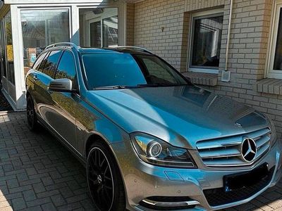 Gebraucht Mercedes C220 Avantgarde 170 PS (125 kW) 2011 Silber Kombi