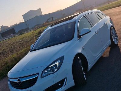 Gebraucht Opel Insignia OPC 170 PS (125 kW) 2017 Weiß Kombi