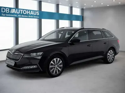 Gebraucht Skoda Superb Ambition 218 PS (160 kW) 2022 Schwarz Kombi