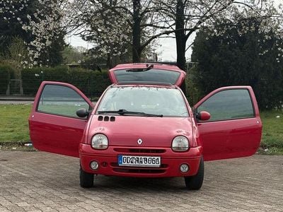 Gebraucht Renault Twingo Expression 75 PS (55 kW) 2003 Rot Kleinwagen