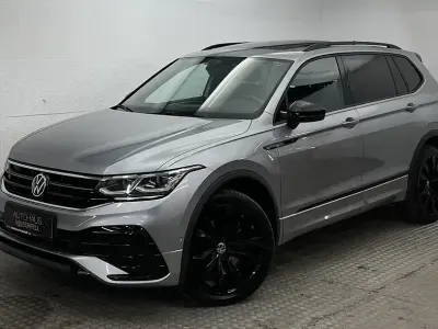 Gebraucht VW Tiguan Allspace R-line 391 PS (287 kW) 2022 Deep black perleffekt SUV