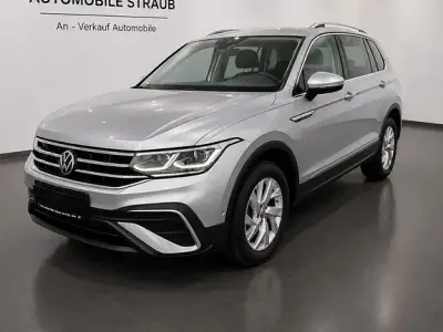 Gebraucht VW Tiguan Allspace Life 150 PS (110 kW) 2022 Silber SUV