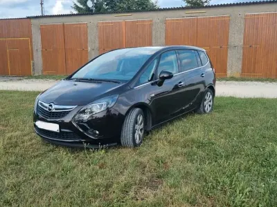 Gebraucht Opel Zafira Tourer Innovation 165 PS (121 kW) 2012 Braun Van / Kleinbus