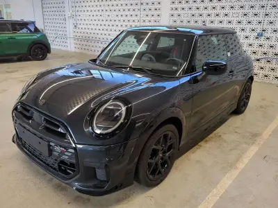 Gebraucht Mini John Cooper Works 156 PS (114 kW) 2025 Grau Kleinwagen