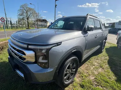 Neu Nissan Frontier 190 PS (139 kW) 2026 Darkgrey Pickup