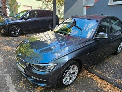 BMW 318
