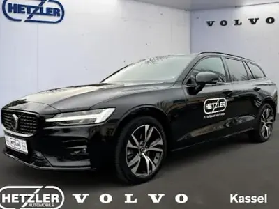 Gebraucht Volvo V60 Plus 197 PS (144 kW) 2023 Schwarz Kombi