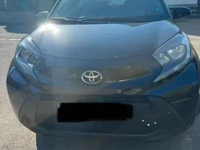 Gebraucht Toyota Aygo X Play 72 PS (52 kW) 2024 Schwarz SUV