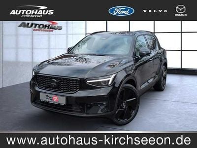 Używany Volvo XC40 120 KM (88 kW) 2025 SUV