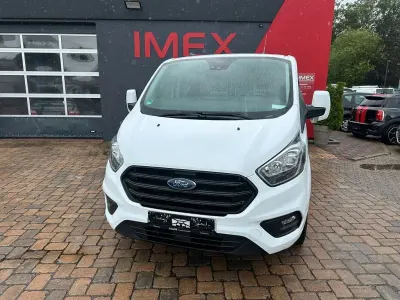 Gebraucht Ford Transit Trend 105 PS (77 kW) 2023 Weiß Van / Kleinbus
