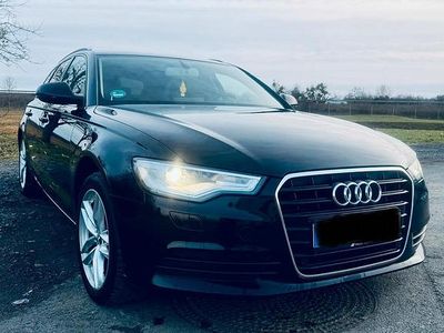 Gebraucht Audi A6 Ambiente 205 PS (150 kW) 2013 Schwarz Kombi