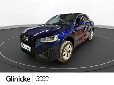 Gebraucht Audi Q2 S-Line 116 PS (85 kW) 2023 Navarrablau metallic SUV