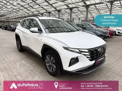 Gebraucht Hyundai Tucson Select 150 PS (110 kW) 2024 Weiß SUV