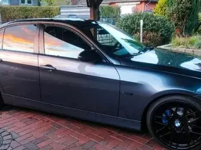Gebraucht BMW 320 M Performance 150 PS (110 kW) 2005 Grau Limousine