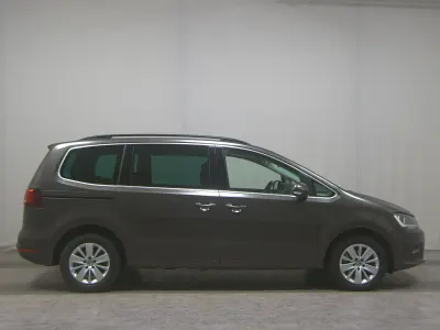 Usata VW Sharan Comfortline 150 CV (110 kW) 2019 Marrone Monovolume