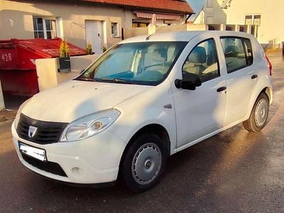 Gebraucht Dacia Sandero 75 PS (55 kW) 2009 Weiß Limousine