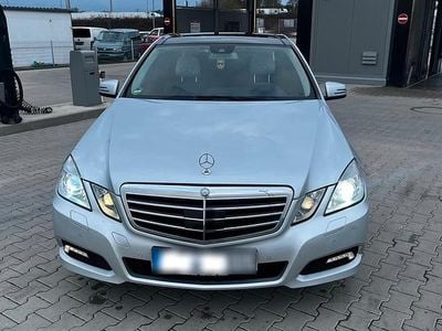 Gebraucht Mercedes E350 211 PS (155 kW) 2010 Silber Limousine