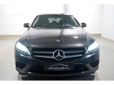 Gebraucht Mercedes C300e Avantgarde 194 PS (142 kW) 2020 Grau Kombi