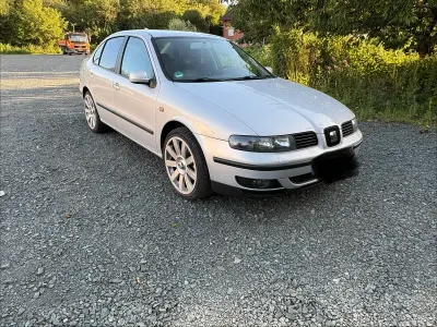 Gebraucht Seat Toledo 150 PS (110 kW) 1999 Silber Limousine