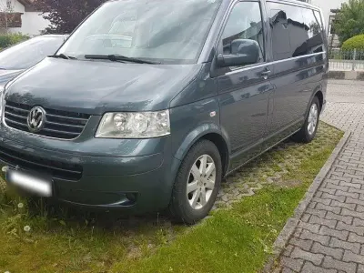Używany VW Caravelle 130 KM (95 kW) 2009 Szary Van
