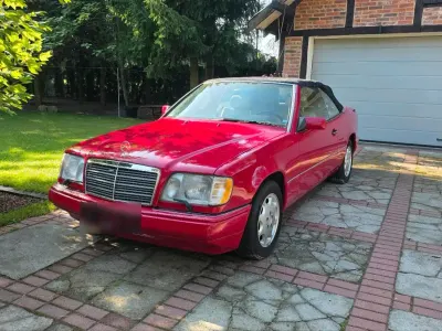 Gebraucht Mercedes E320 220 PS (161 kW) 1995 Rot Cabrio