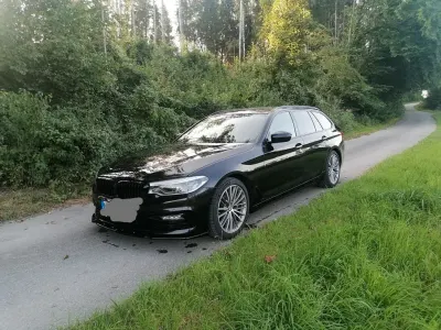 Używany BMW 530 Sport Line 265 KM (194 kW) 2018 Czarny Kombi