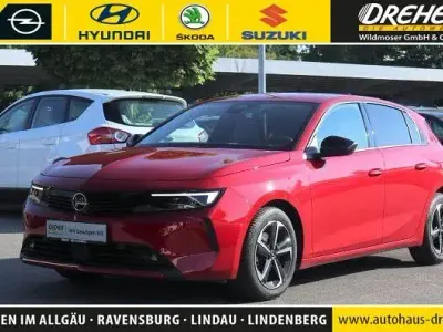 Gebraucht Opel Astra Edition 110 PS (80 kW) 2024 Peperoncino red Kleinwagen